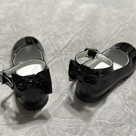 Black Kids Mary Jane Shoes - Picture 10 of 11